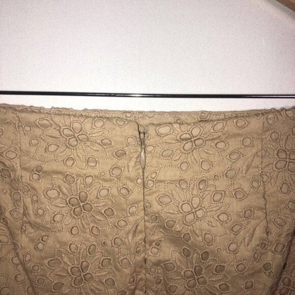 Talbots Eyelet Pencil Skirt Size 4 - Picture 4 of 10